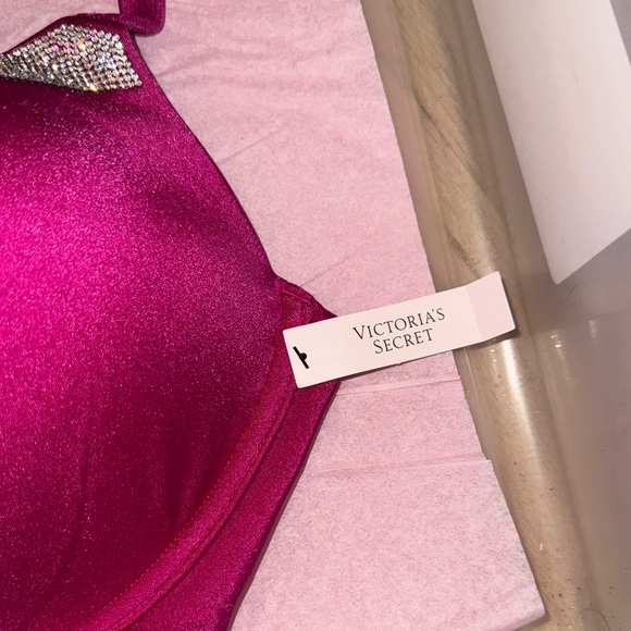 Victoria's Secret Magenta Bra with Glittering Silver Trim - Picture 2 of 8